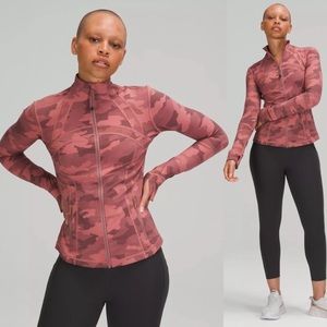 ❤️LULULEMON DEFINE JACKET-CAMO BRIER ROSE MULTI